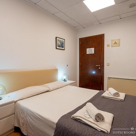 Suites Rooms バレンシア エクステリア 写真